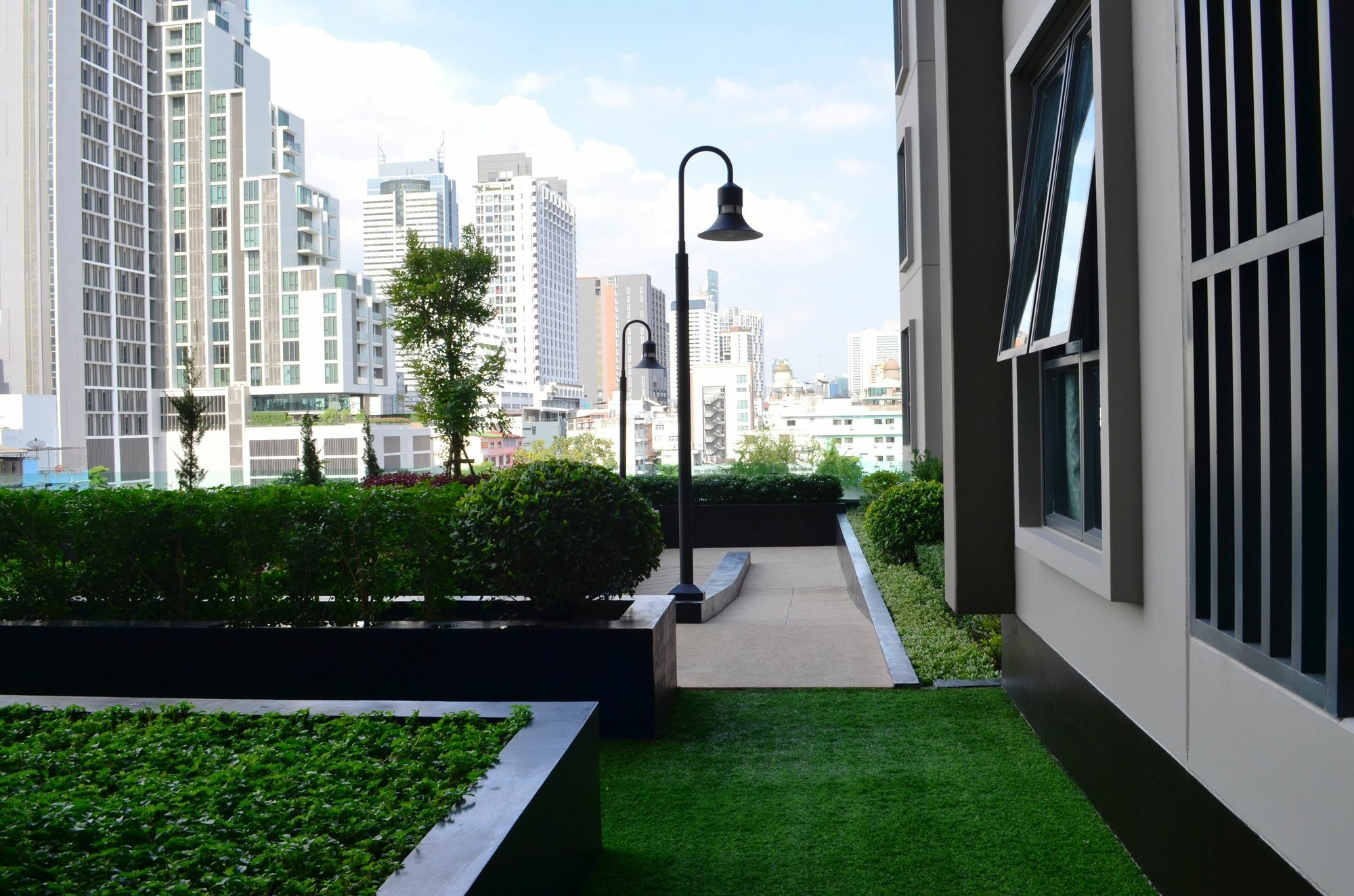 Wooden Suites กรุงเทพมหานคร ภายนอก รูปภาพ
